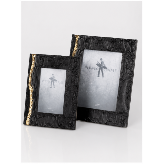 PORTAFOTOS DE RESINA NEGRO Y DORADO 15 × 20 CM