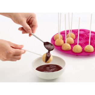 MOLDE DE SILICONA MAGENTE POP CAKE 18 CAVIDADES (LEKUE)